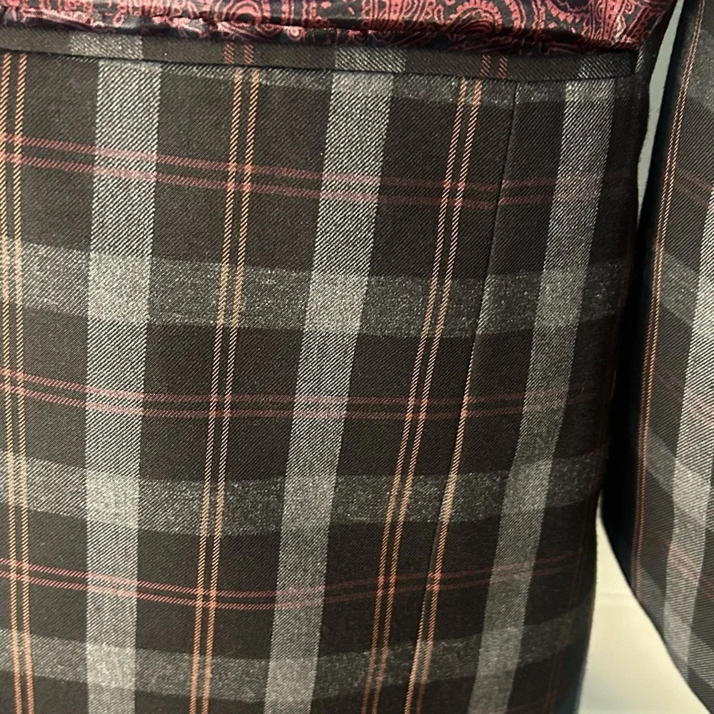 Stacy Adams Gray and Red Sport Coat Modern Plaid Design